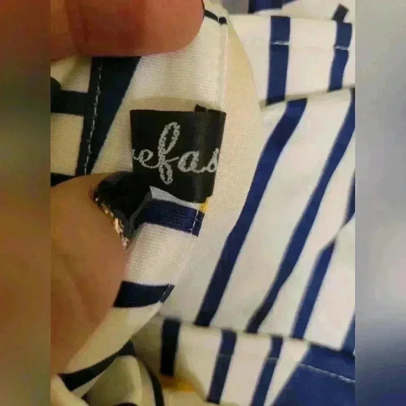 NWOT Sucrefas | Button Front Maxi Dress with Geomatric Print, Ptp 22'' - Picture 8 of 11